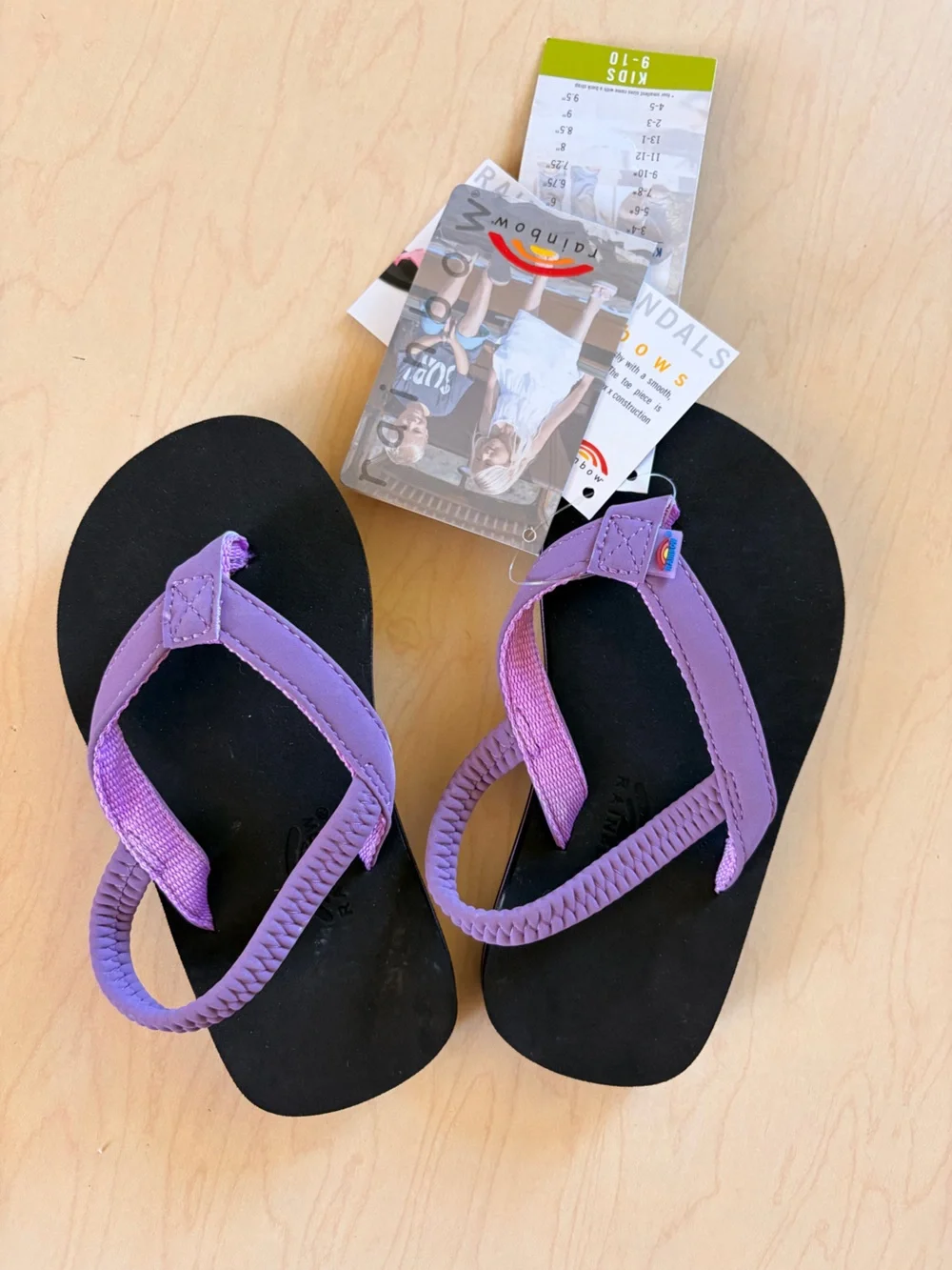 NEW Toddler 9/10 Rainbow Purple Flip Flop Sandals - Stylish Beach Shoes